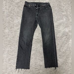 Levi’s 501 cropped frayed denim Jean